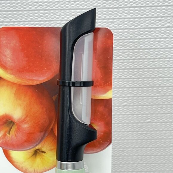 Kitchen Aid Euro Peeler Pistachio Green Protective Blade Cover KE112OHPIA NWT - Picture 8 of 15